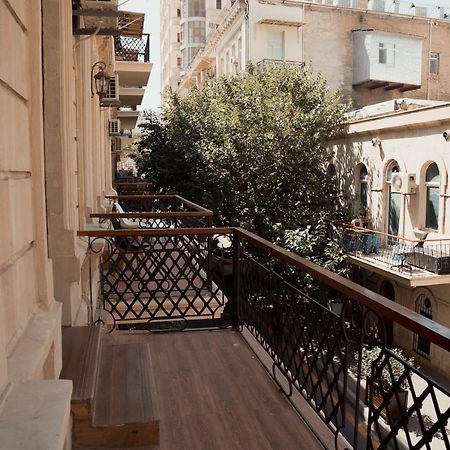 Dionis Baku Hotel Buitenkant foto