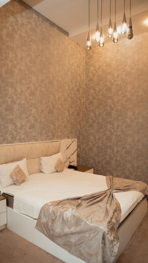 Dionis Baku Hotel Buitenkant foto