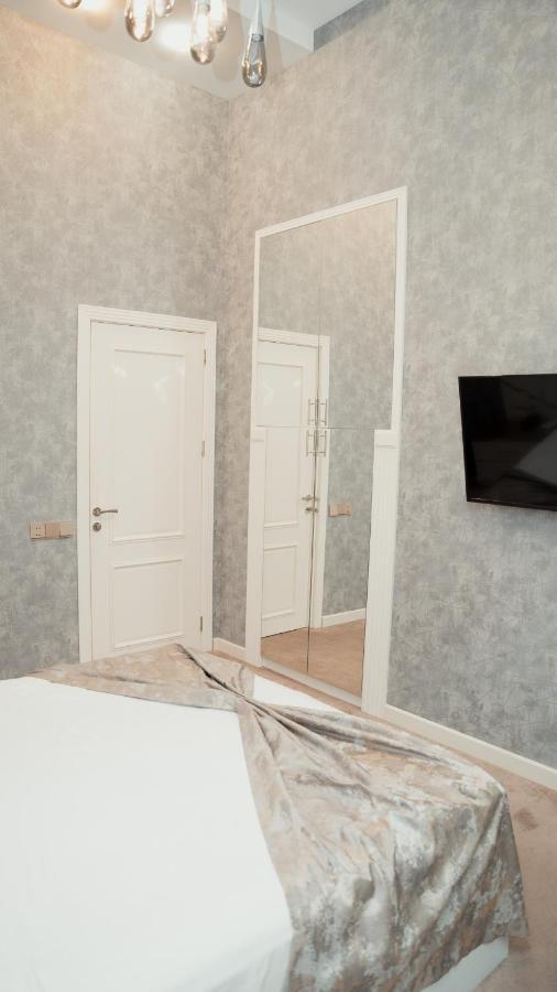 Dionis Baku Hotel Buitenkant foto