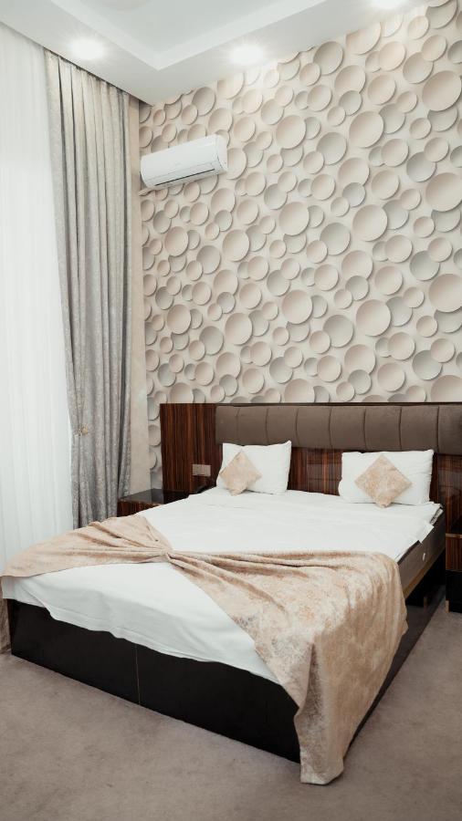 Dionis Baku Hotel Buitenkant foto