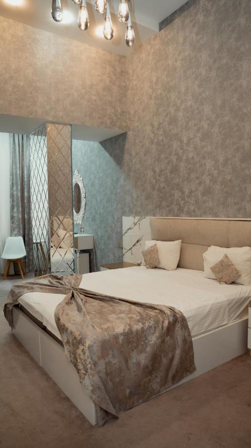Dionis Baku Hotel Buitenkant foto